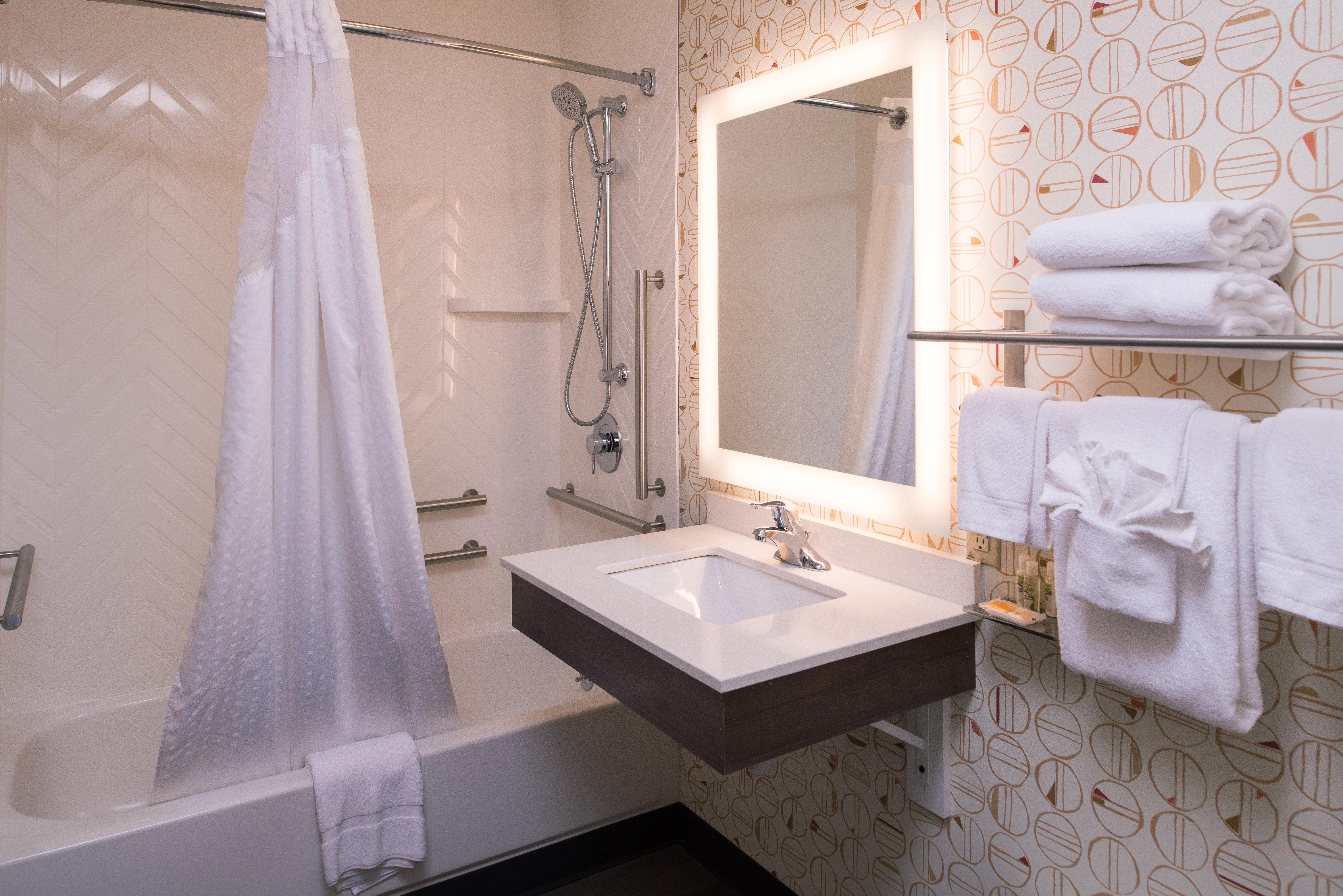 Auburn-finger Lakes Region By Ihg Auburn